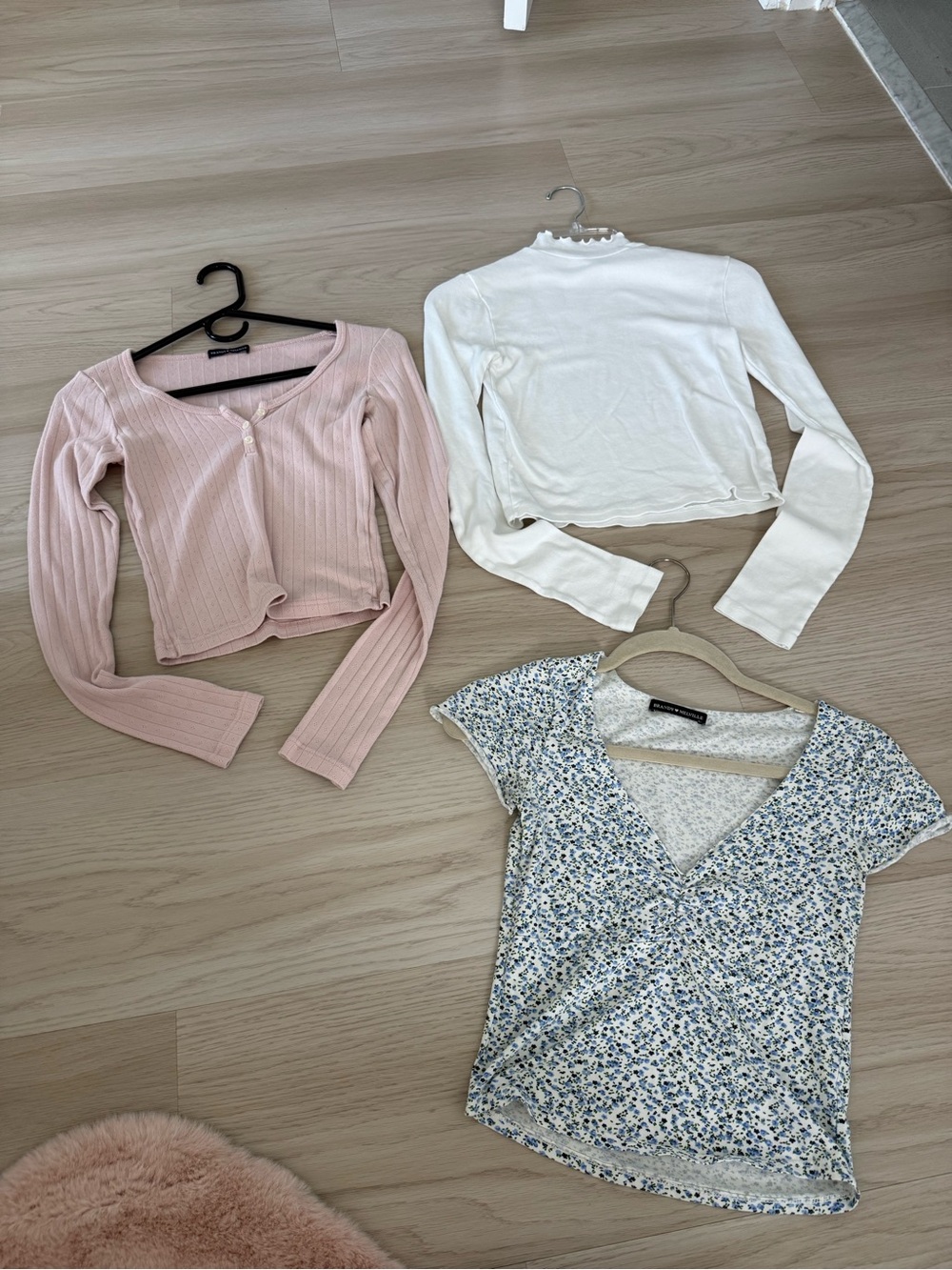 3x Brandy Melville Tops